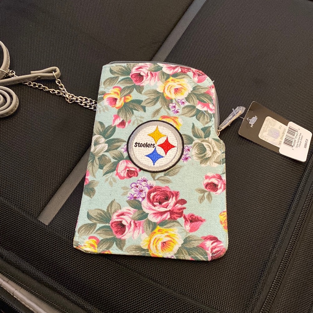Steelers floral smart purse